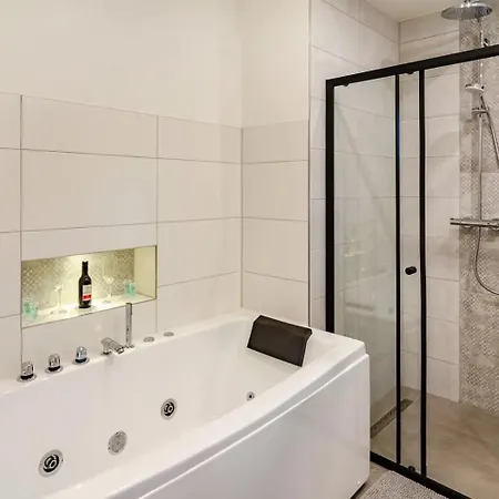 Apartmán Wellenrauschen - Whirlpool Badewanne - Terrasse - Ruhig Gelegen Wilhelmshaven