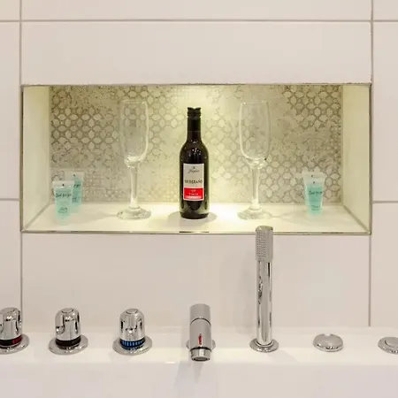 Apartmán Wellenrauschen - Whirlpool Badewanne - Terrasse - Ruhig Gelegen *