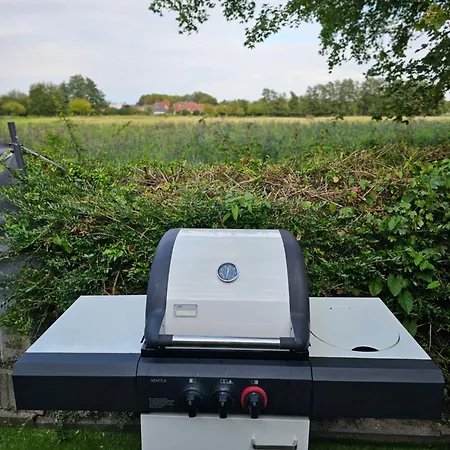Wellenrauschen - Whirlpool Badewanne - Terrasse - Ruhig Gelegen * Wilhelmshaven