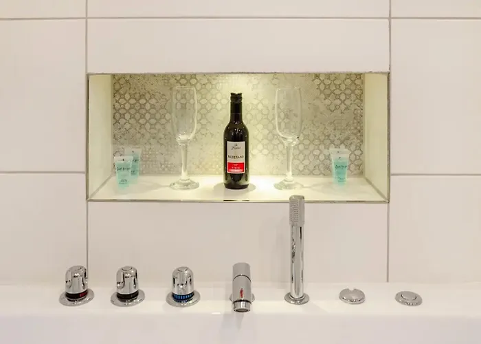 Daire Wellenrauschen - Whirlpool Badewanne - Terrasse - Ruhig Gelegen *
